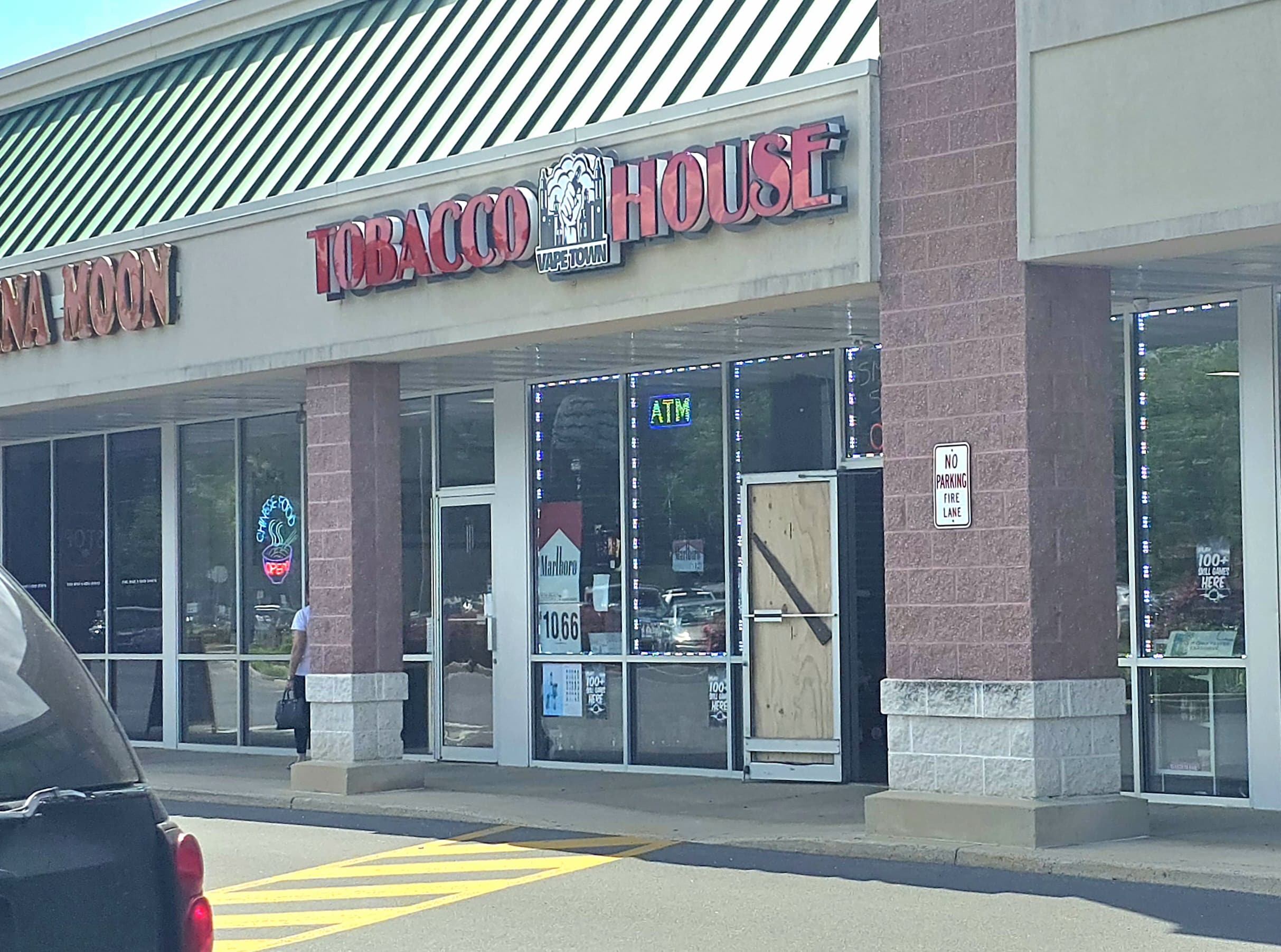 Tobacco House Vape Store Shop Burglary Lower Saucon