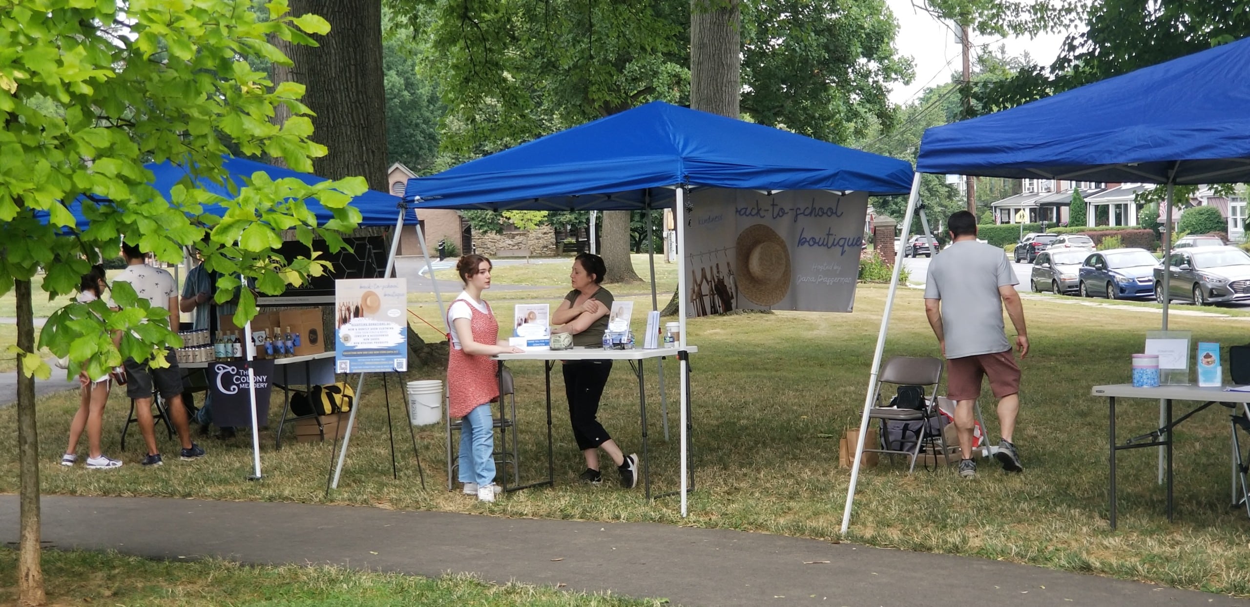 Foster Teen Boutique