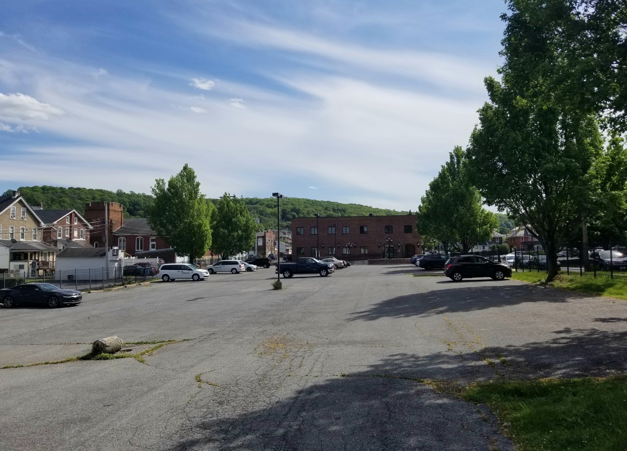 Fountain Hill Apartment Building