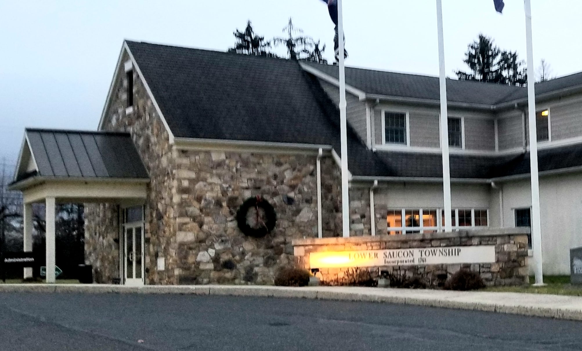 Lower Saucon Township Council