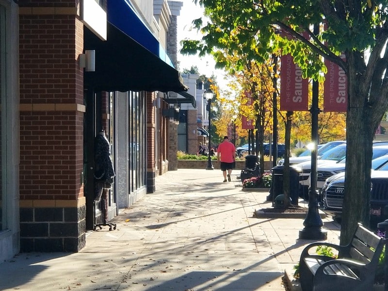 Promenade Shops