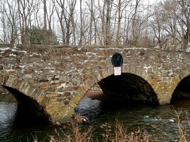 Meadows Road Bridge