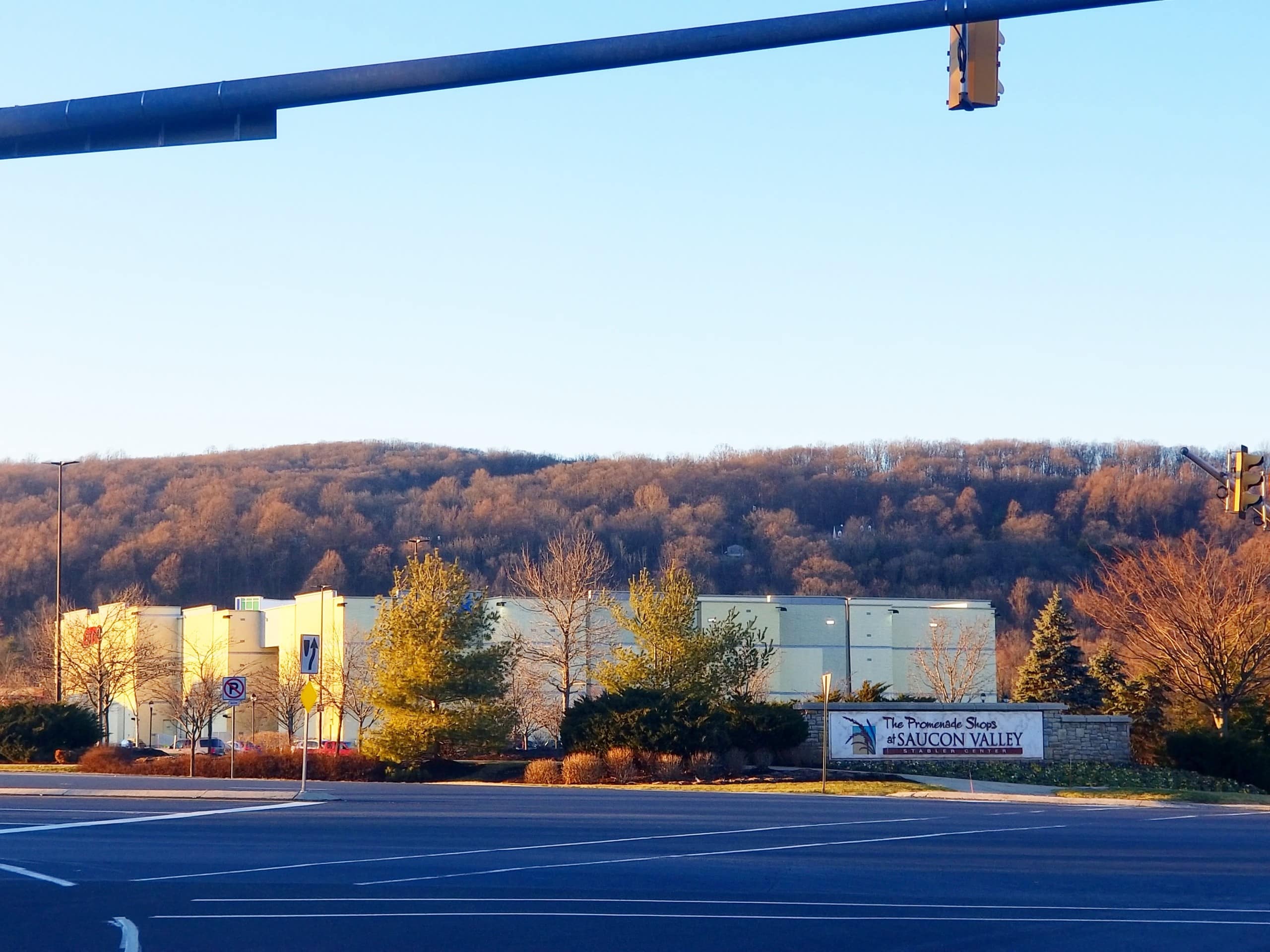 Promenade Shops