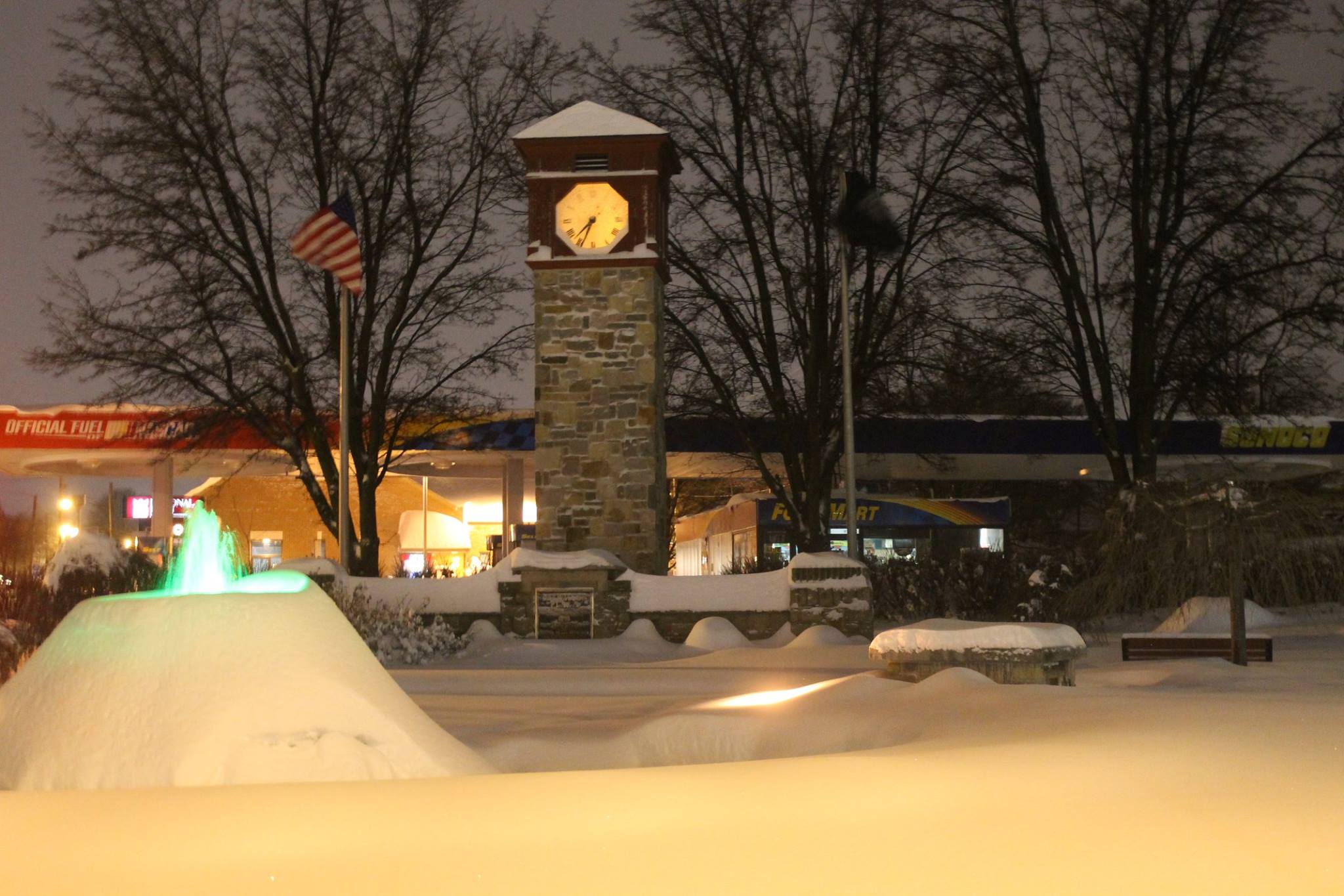 Detwiller Plaza, Hellertown