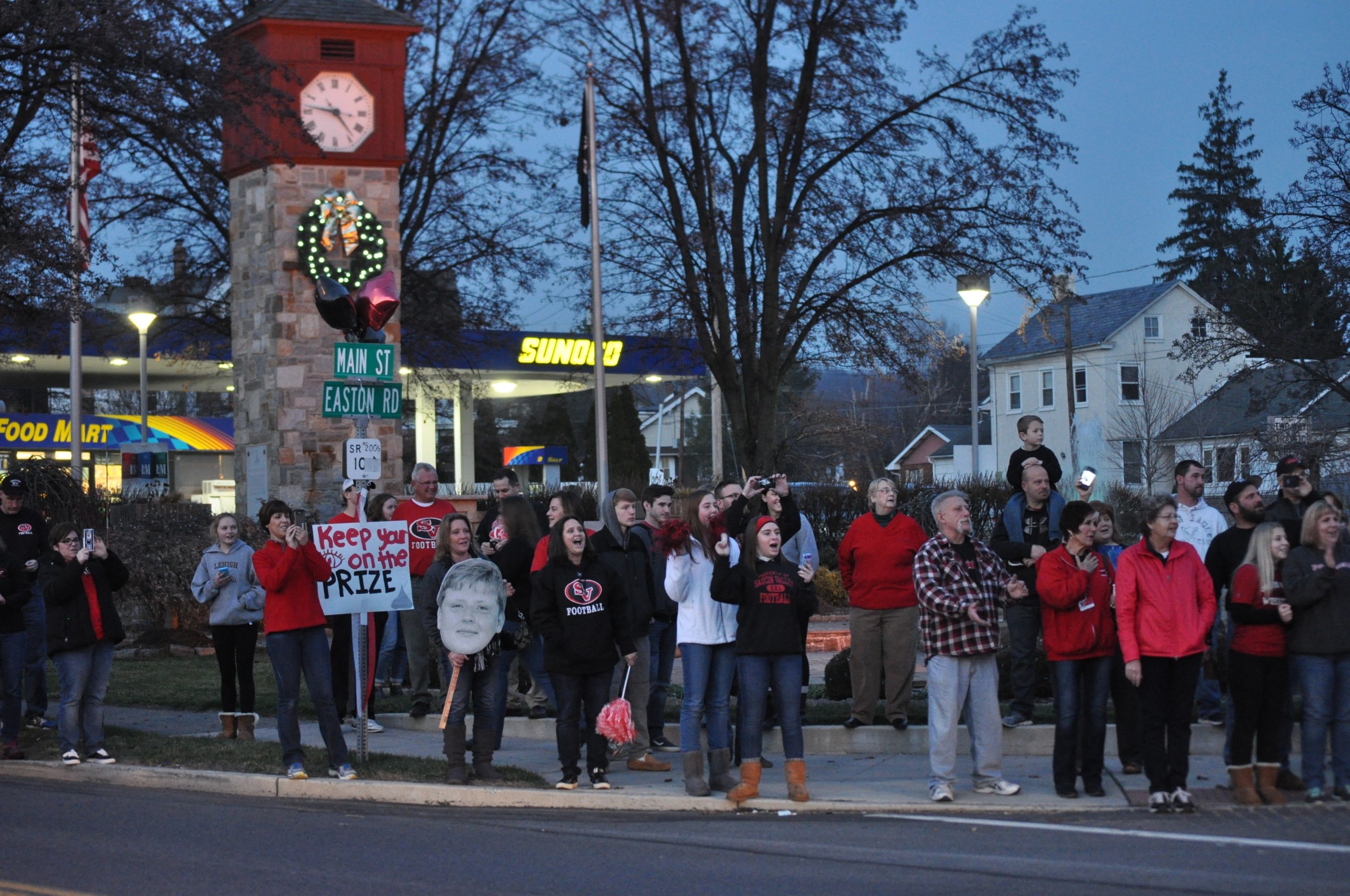 The Saucon community givng a heroic send-off to their beloved Panthers before the PIAA semifinal