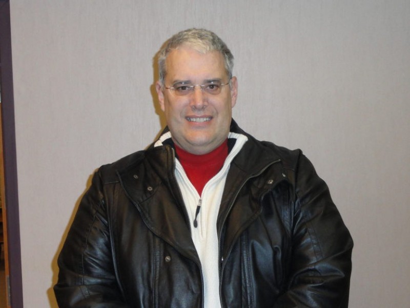 David Heintzelman will receive the Hellertown/Lower Saucon Chamber of Commerce's 2015 Community Commitment Award.