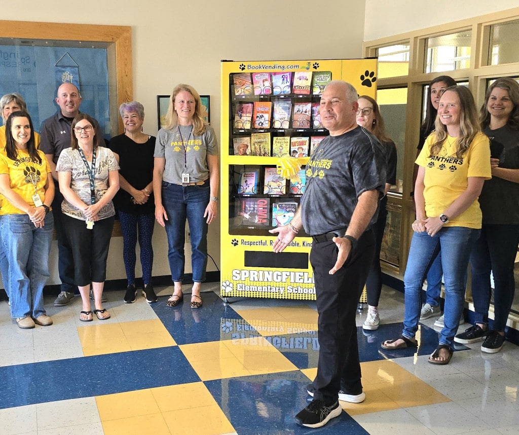 Springfield Elementary School Palisades Book Vending Machine