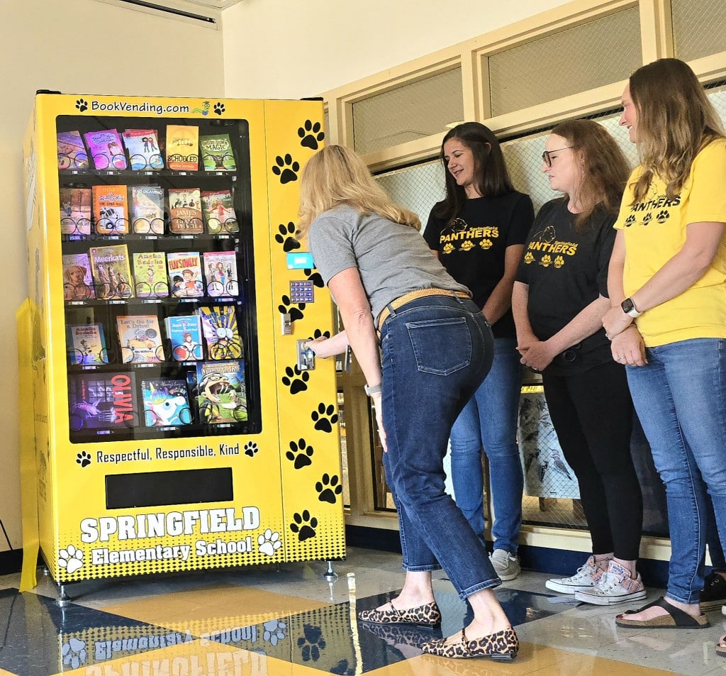 Springfield Elementary School Palisades Book Vending Machine