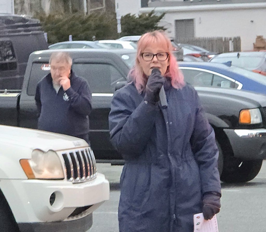 Fountain Hill Tree Lighting Santa