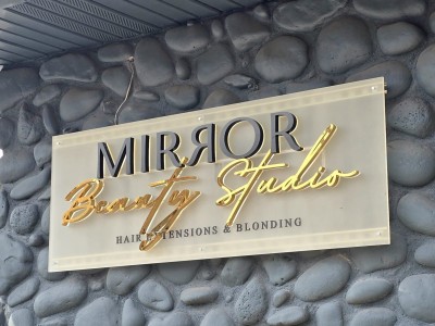 Mirror Beauty Studio