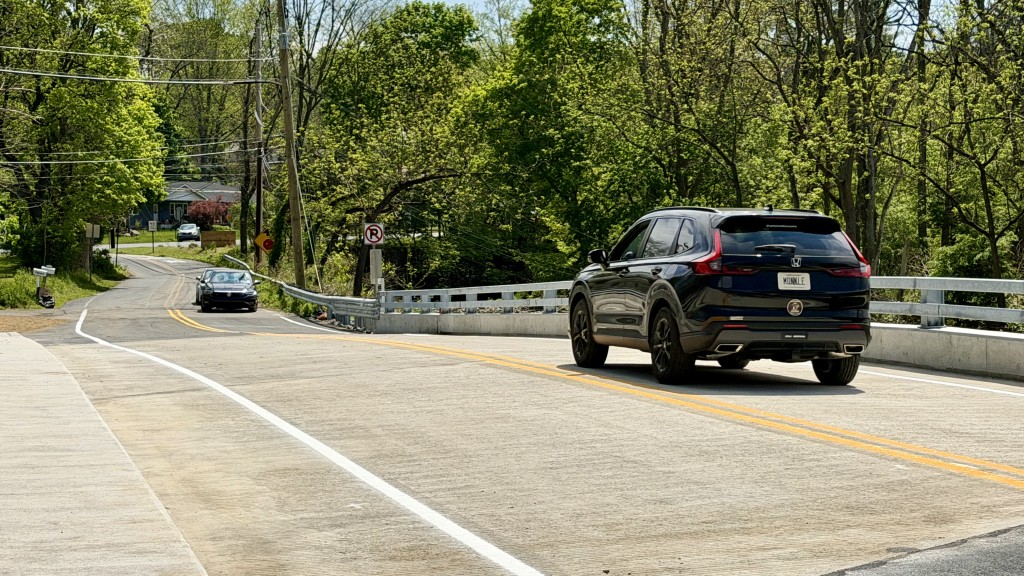 Meadows Road Bridge