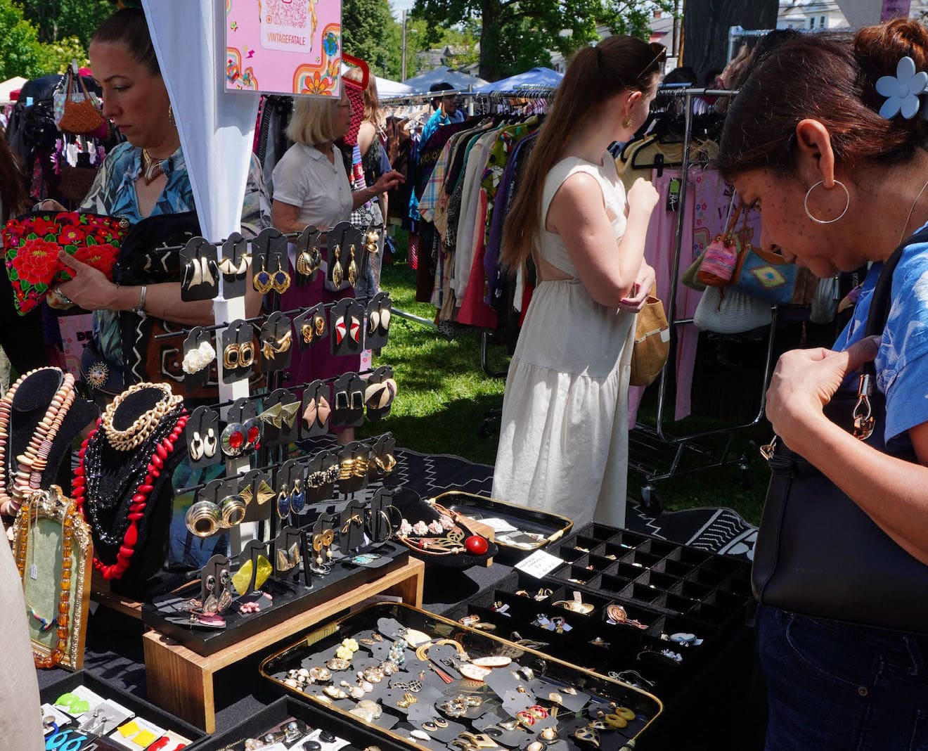 Bethlehem Vintage & Harvest Market - photo courtesy of Bethlehem Vintage Market